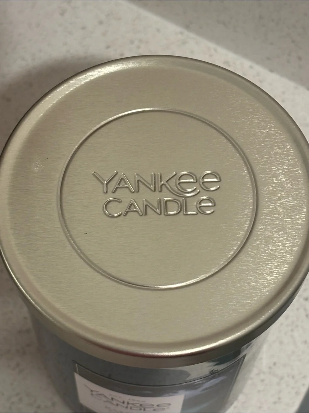 Yankee Candle Bayside Cedar Deep Blue Jar with Silver Lid